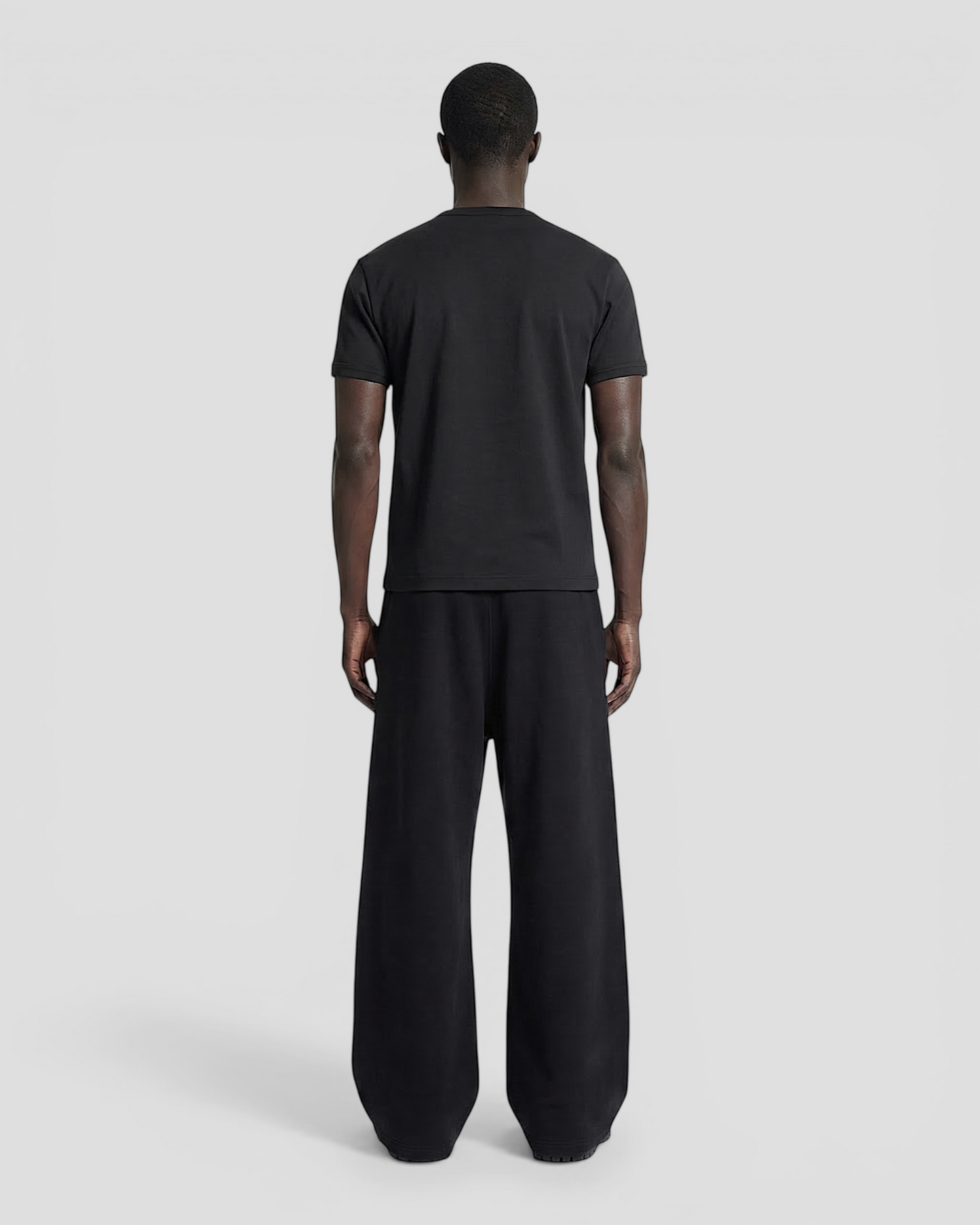 Luis Regular Blank Black Tee V2