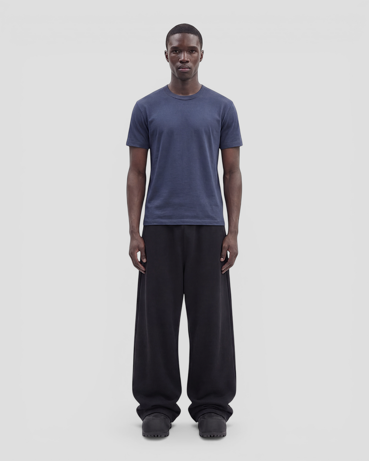 Luis Regular Blank Navy Tee V2