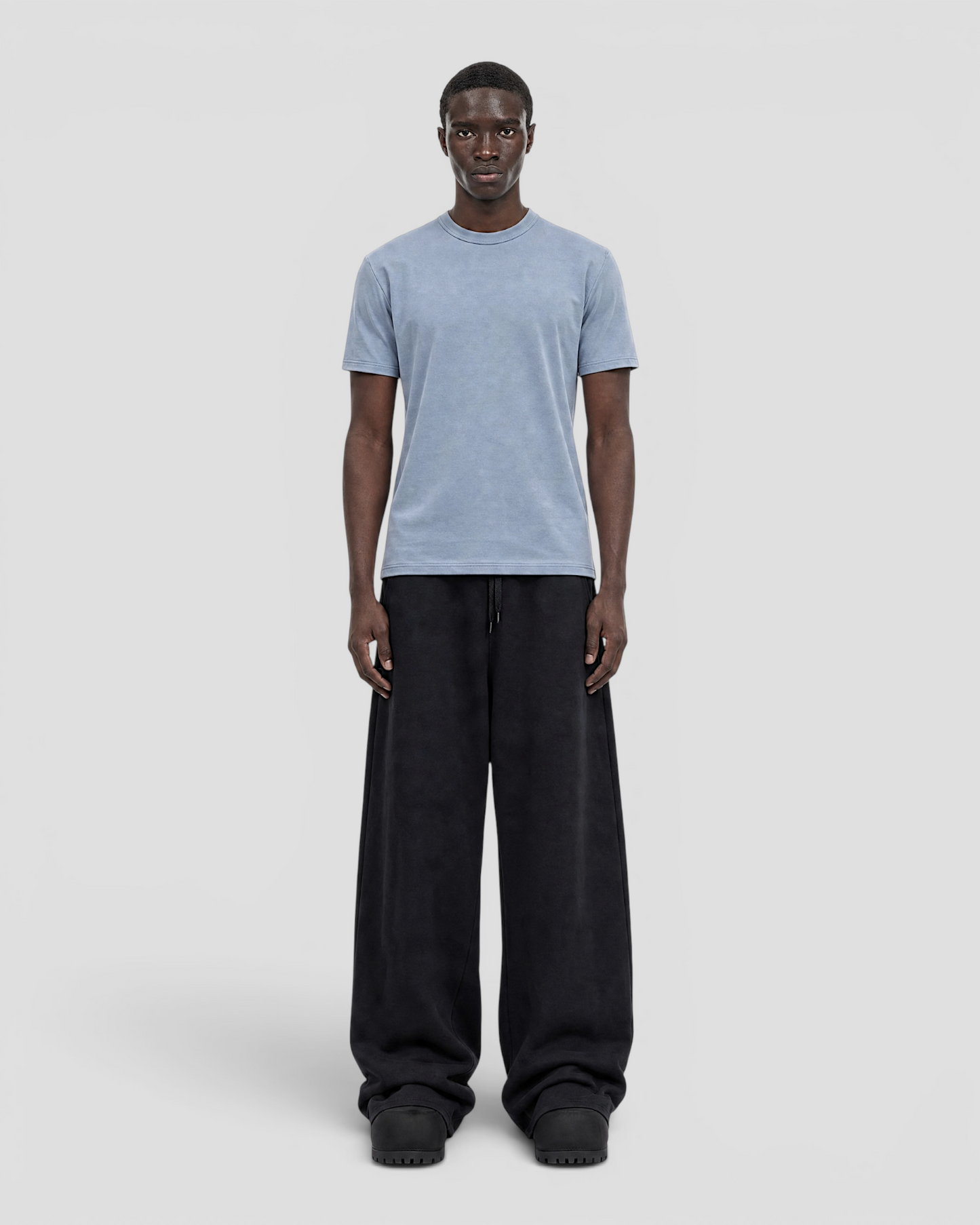 Luis Regular Blank Ice Blue Tee V2