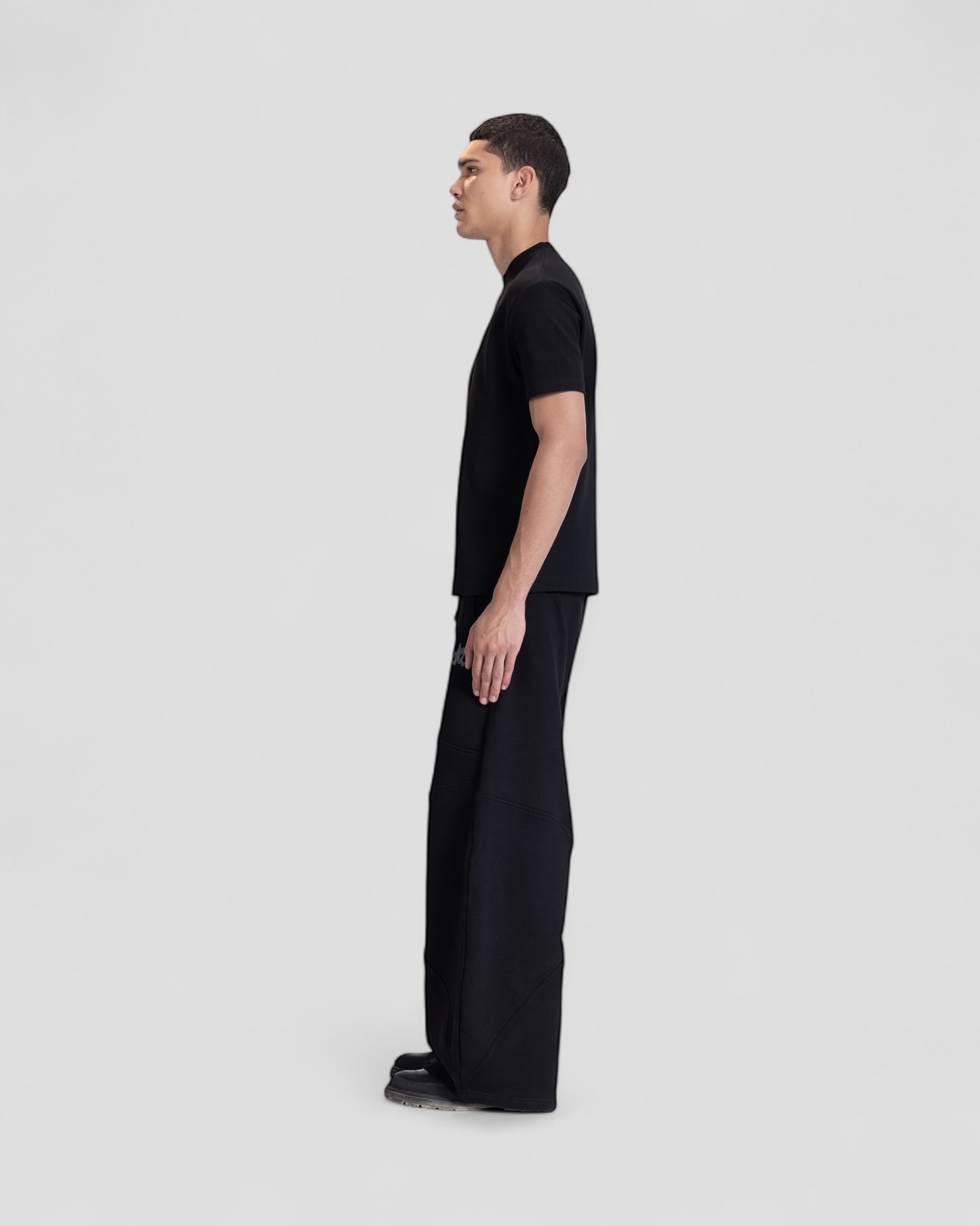 The Perfect Blank Black Regular Fit Tshirt